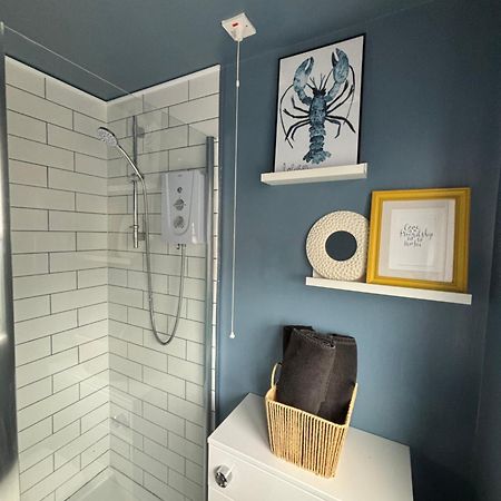 Lovely Spacious Loft Close To Train Station Worthing Exterior foto